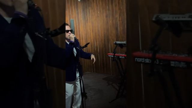 Glow - ITAlIAN PARTY (Electro-Acoustic Live Set)