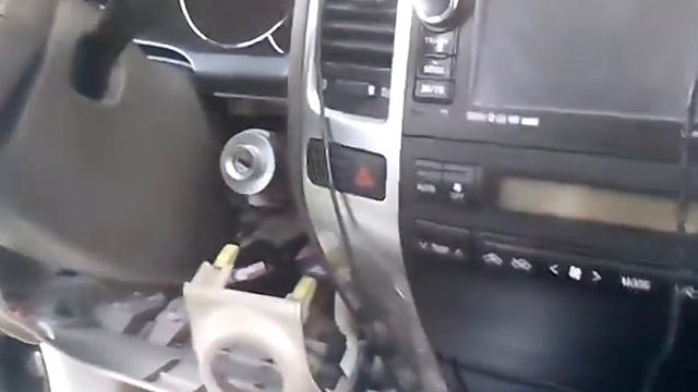 Ремонт замка зажигания Тойота Прадо 120  т. 8 903 977 00 50