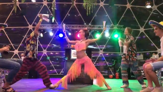 Гавайи бармен шоу Ростов бар 2019 арт свадьба