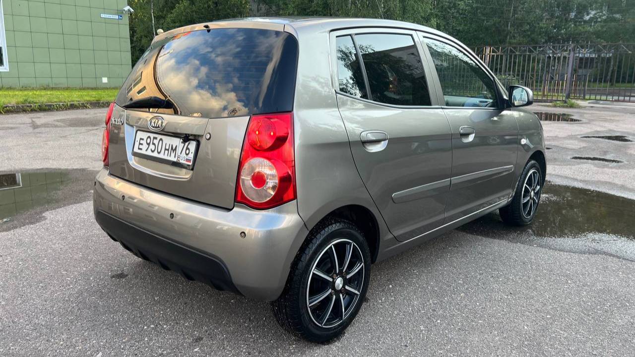 Kia Picanto 2010 At