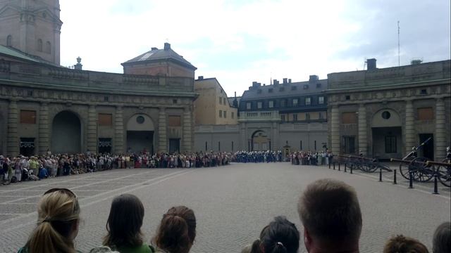 Стокгольм. Гвардейцы королевского дворца