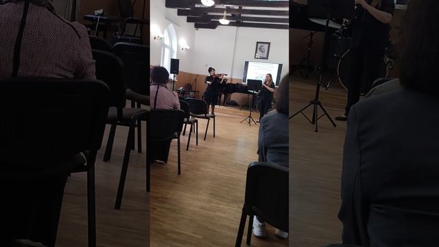 трио Алескерова, Кузнецова,Латвис