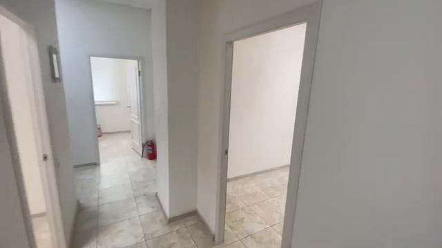 г.Екатеринбург, ул.Библиотечная, 45. Аренда торгового помещения 99квм., Втузгородок.