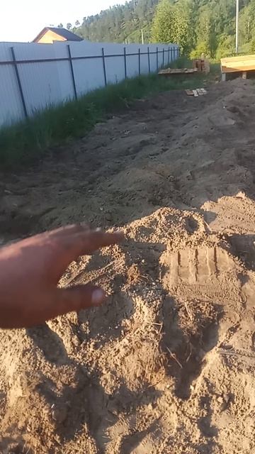 Первый выезд на экскаваторе.