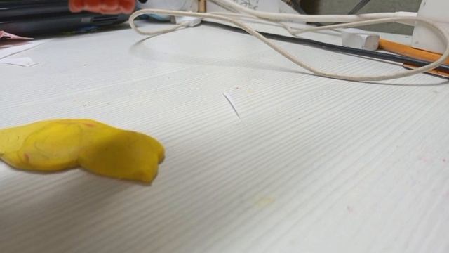 Надо помыть. Надо протереть.