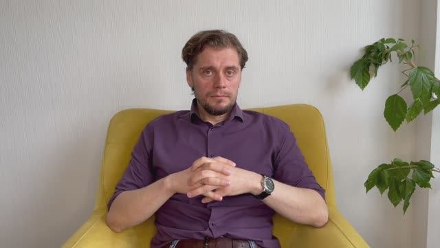 МЫСЛИ и ЭМОЦИИ: что было первым?