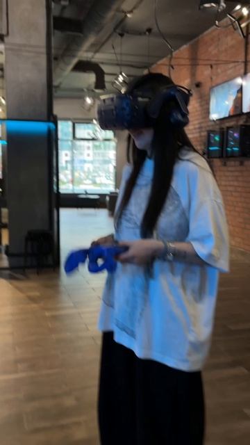 Superfly в MIR VR СПБ— игра, где ты не просто герой, ты — ЧЕЛОВЕК-ПУЛЯ #shorts