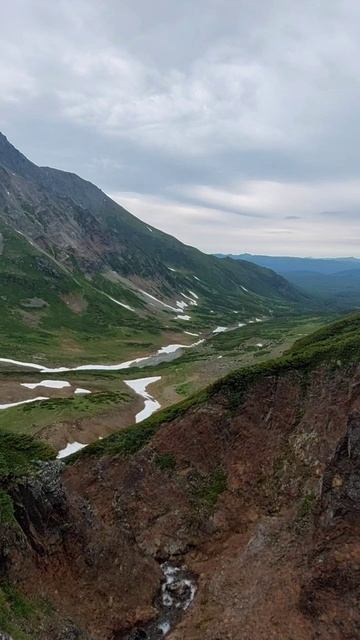 Вачкажец. 12 июля 2025 г. Ветренно, пришлось наложить музыку.