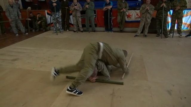 Система Кадочникова - Кувырок назад через препятствие