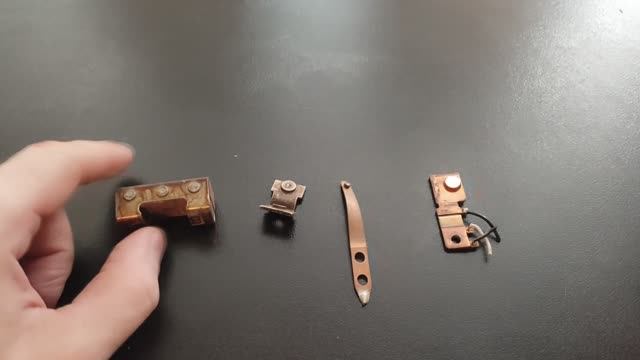 Техническое серебро на контактах - краткая информация и отпайка 

#работа #заработок #серебро