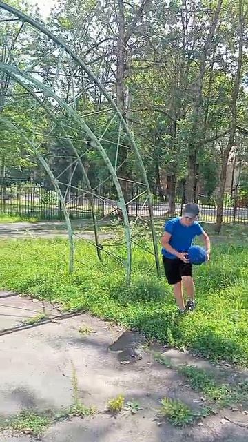 Мой малыш🫶 Как же быстро растут дети.  Уже почти 11 лет 😊