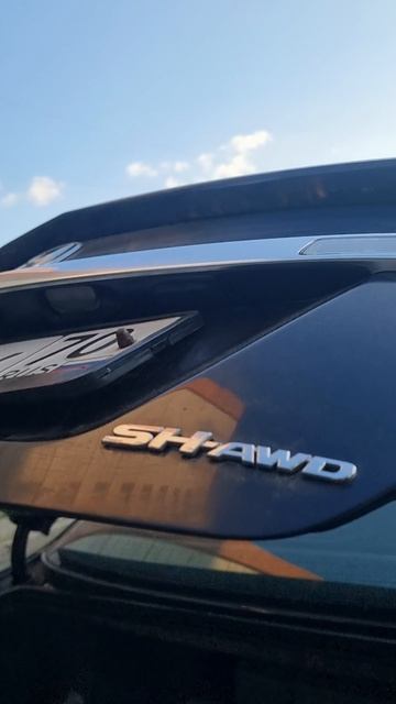 Кнопка открытия багажника