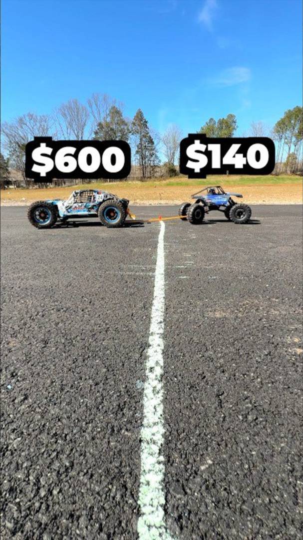 Кто сильнее из машинок! Смотрим вместе