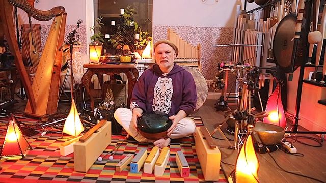 Alizbar O язычковом глюкофоне / язычковый идиофон  с деревянной платформой