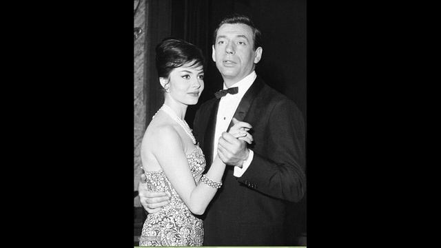 Одинока бродит гармонь... на французском.mp4