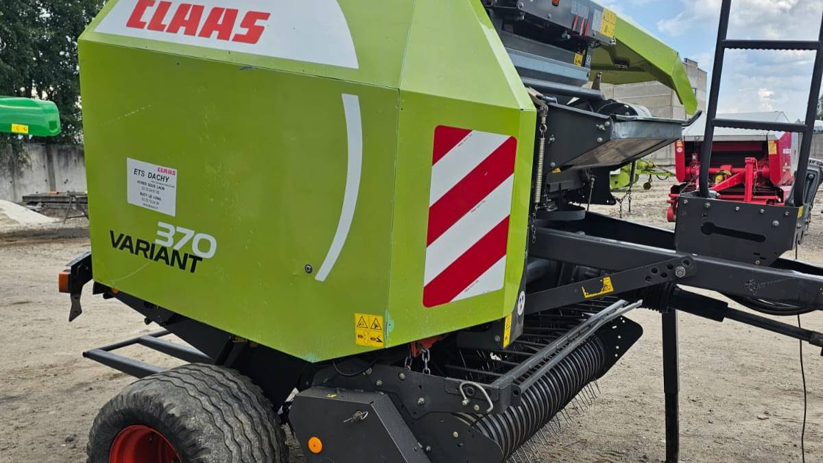 В продаже пресс-подборщик Claas Variant 370 | Прокрутка #claas  #Atxtop #прессподборщик