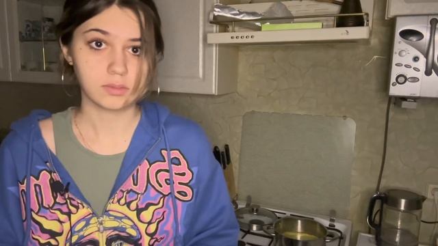 ну СУП СЫРНЫЙ ГОТОВЛЮ.. с брокколи.  злой КУКИНГ 