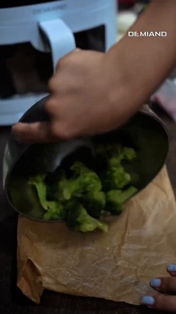 Филе бедра с брокколи в аэрогриль Demiand🍗🥦 Купить на WB: 254582113