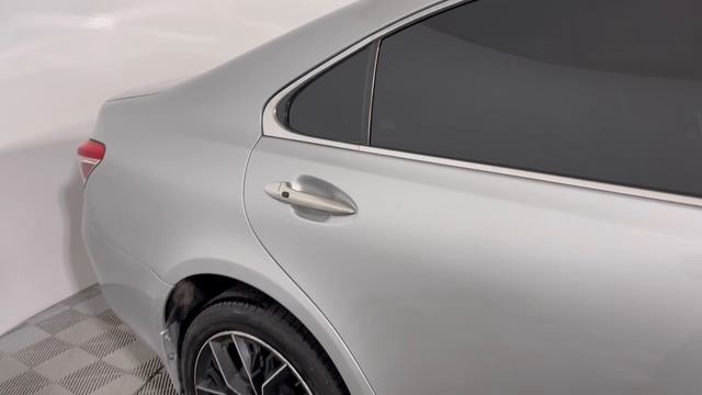 Видео обзор Lexus ES Ф131