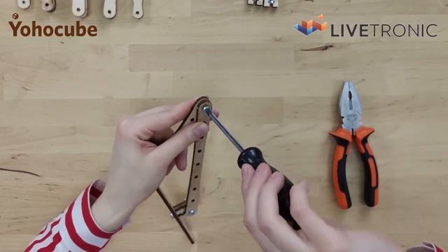 Птица Говорун Йохокуб + Геккон - Инструкция по сборке часть 1