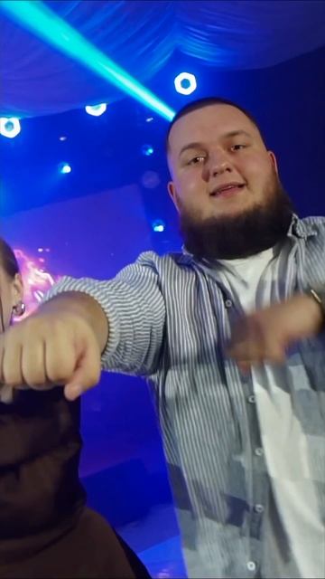 КРЭЙЗИ-БАР ДУЭТ бармен+ведущая Интерактивное шоу, артисты на свадьбу Ростов