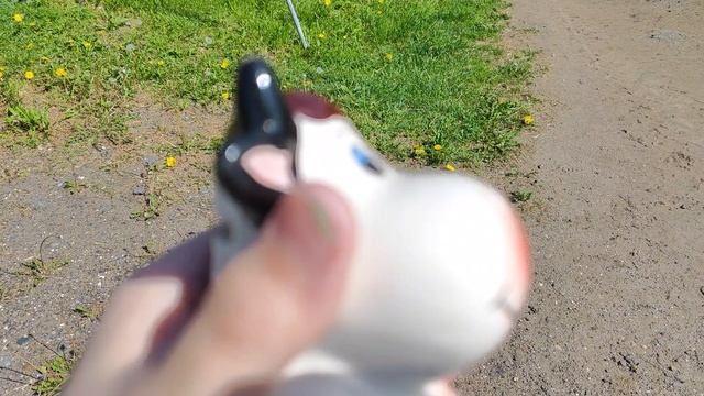 Penguin №18 Flower