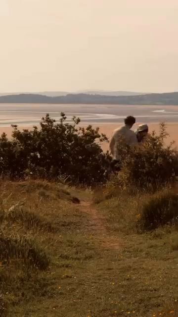 این شعر را برای تو میگویم Аҳмад Зоҳир