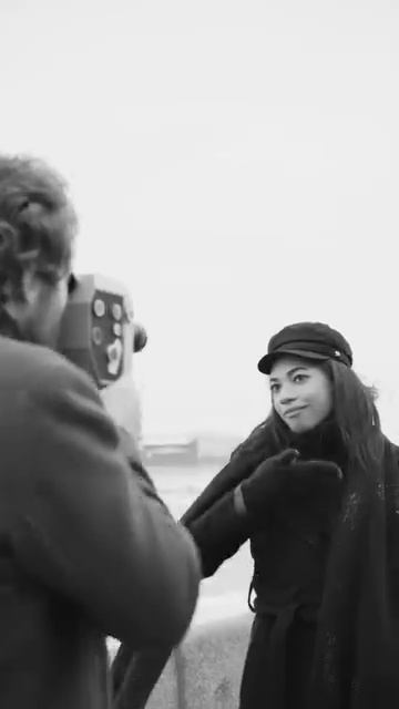 دور از تو هر شب تا سحر Аҳмад Зоҳир