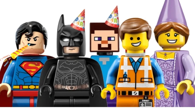 🎉Смотрю свои самые первые ролики в честь дня рождения канала🎉