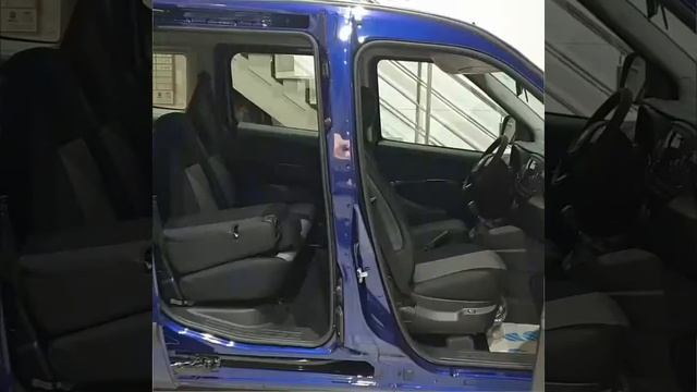 Doblo Combi синий металлик
