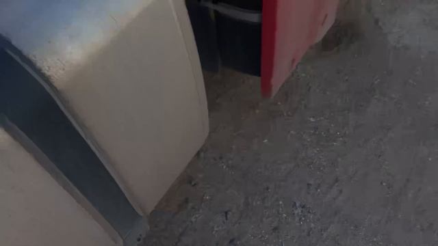 Камаз 54901 - К5 сгнила стяжка топливного бака, замена.