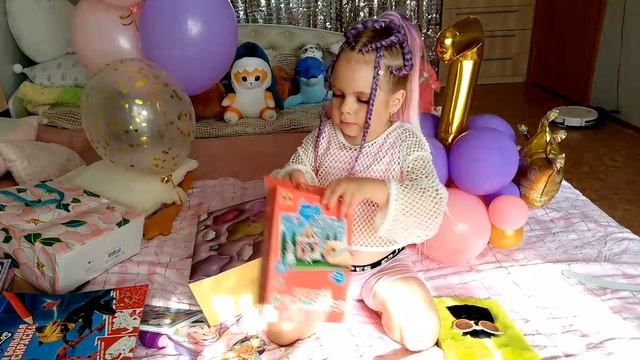 Распаковка подарков с дня рождения