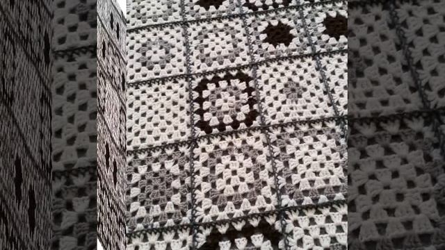 Вязаный плед крючком. Из квадратов.