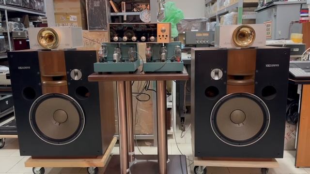 Ламповые моноблоки Altec Lansing Model 350A