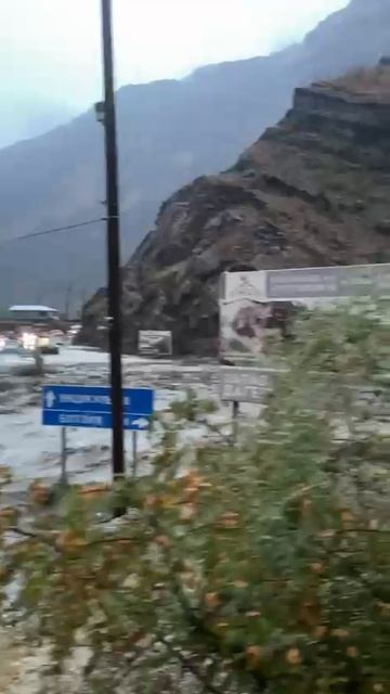 В Дагестане сильный дождь ливень.