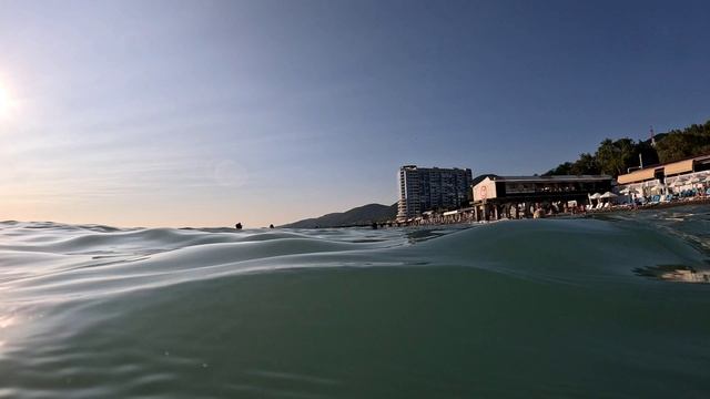 1000138030.mp4