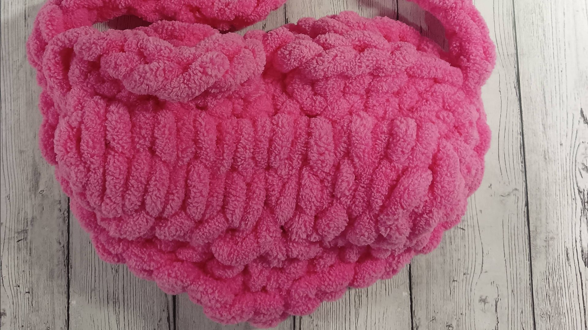 Сумка сердце из Ализе Пуффи/Alize Puffy