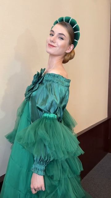 #Сочи #МодаКолос #КраснаяПоляна показ коллекции изумруд дизайнер Светлана Анохина