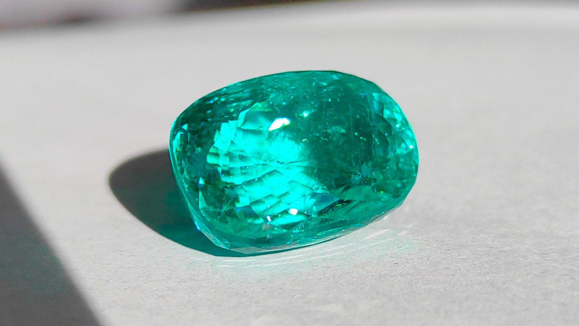 Paraiba Tourmaline 9.26 Ct Mozambique GIA