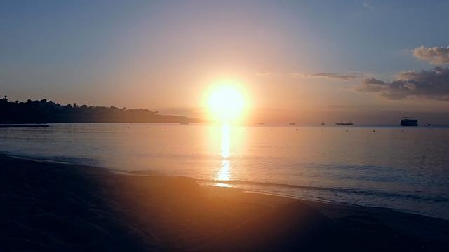 Два рассвета над бухтой Наама Бей Sharm El Sheikh Лунная соната в исполнении Liona Boyd