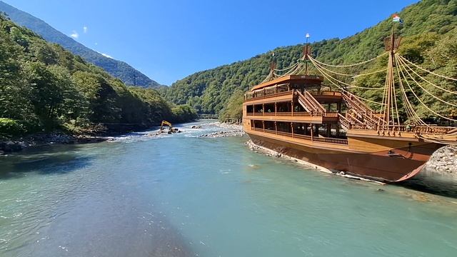 Абхазия, ресторан 