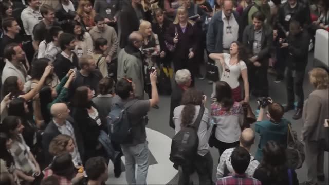 Giuseppe Verdi - Brindisi La Traviata - Flashmob