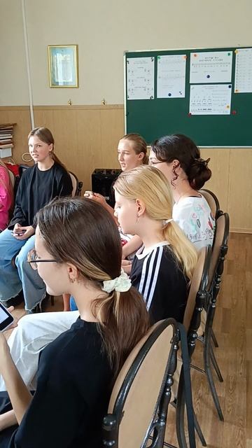 А мы уже готовимся к новому творческому сезону 🎼🎶🎤

#ритмыретро #колибри_ретро #миньоны_ретро #li