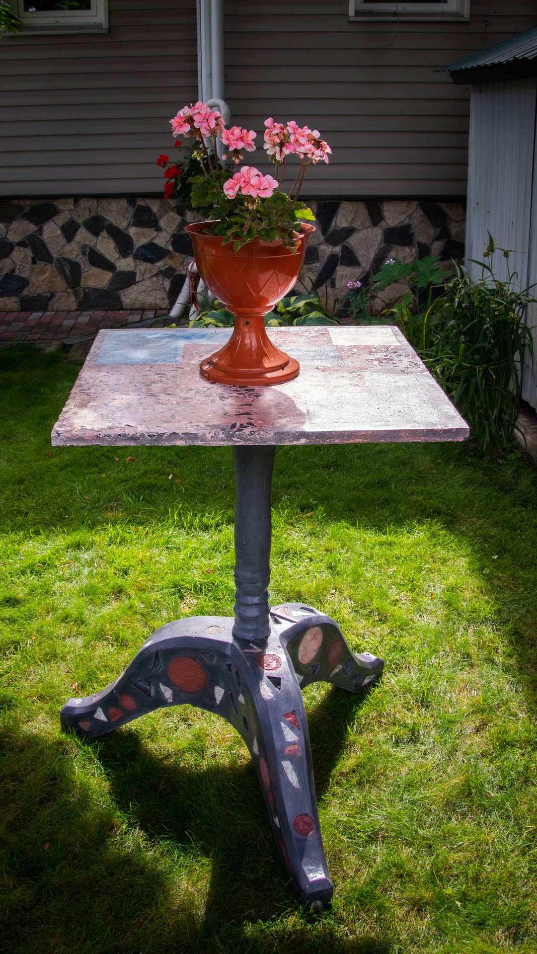 Антон Лощинин