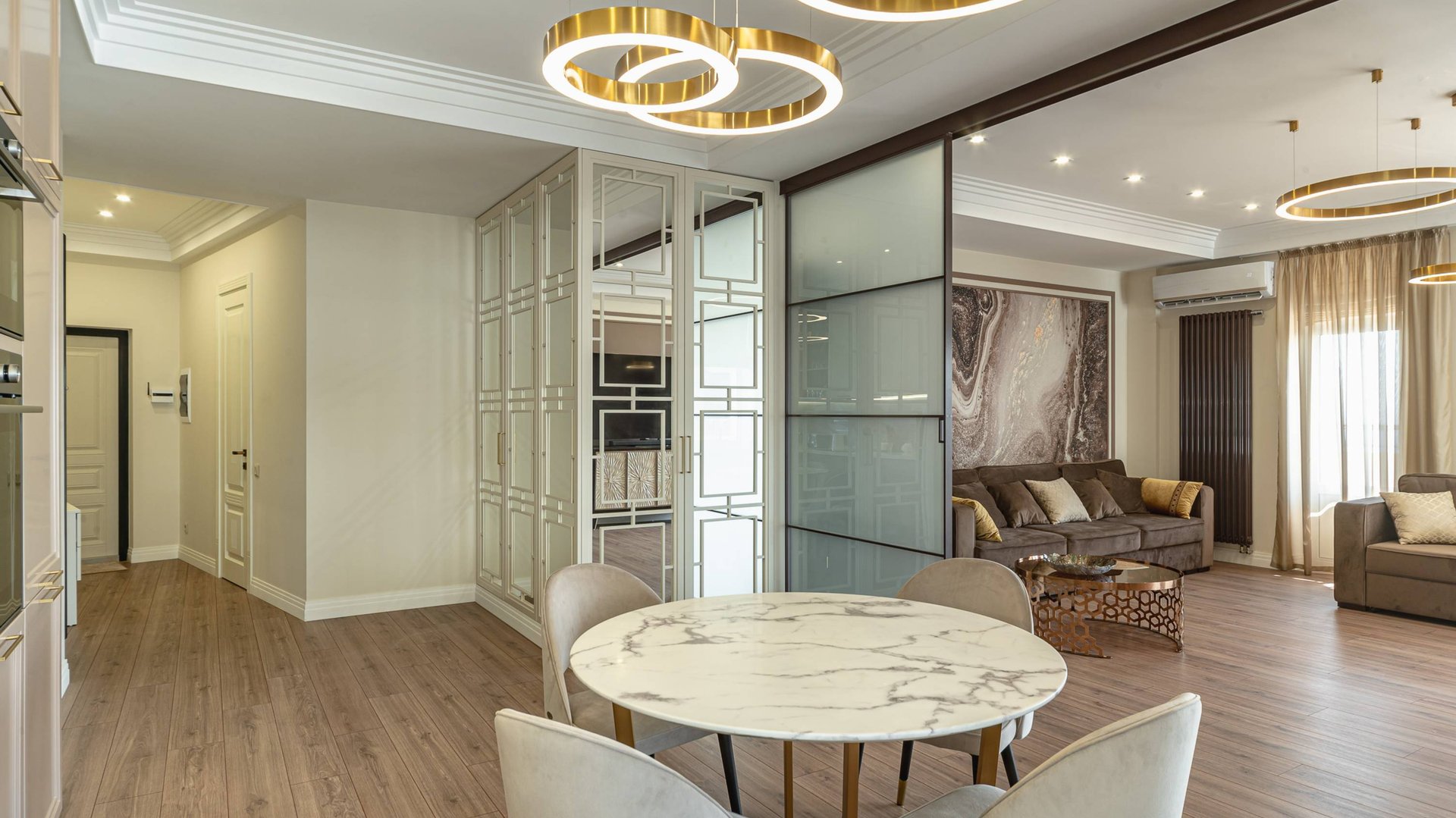 Видеообзор квартиры в ЖК 