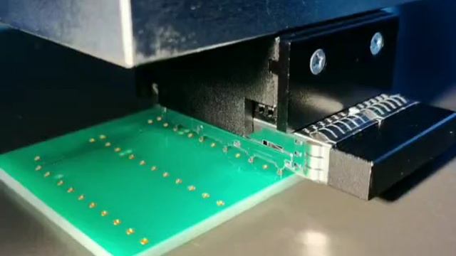 Установки для запрессовки разъемов PRESS-FIT NEXTRON