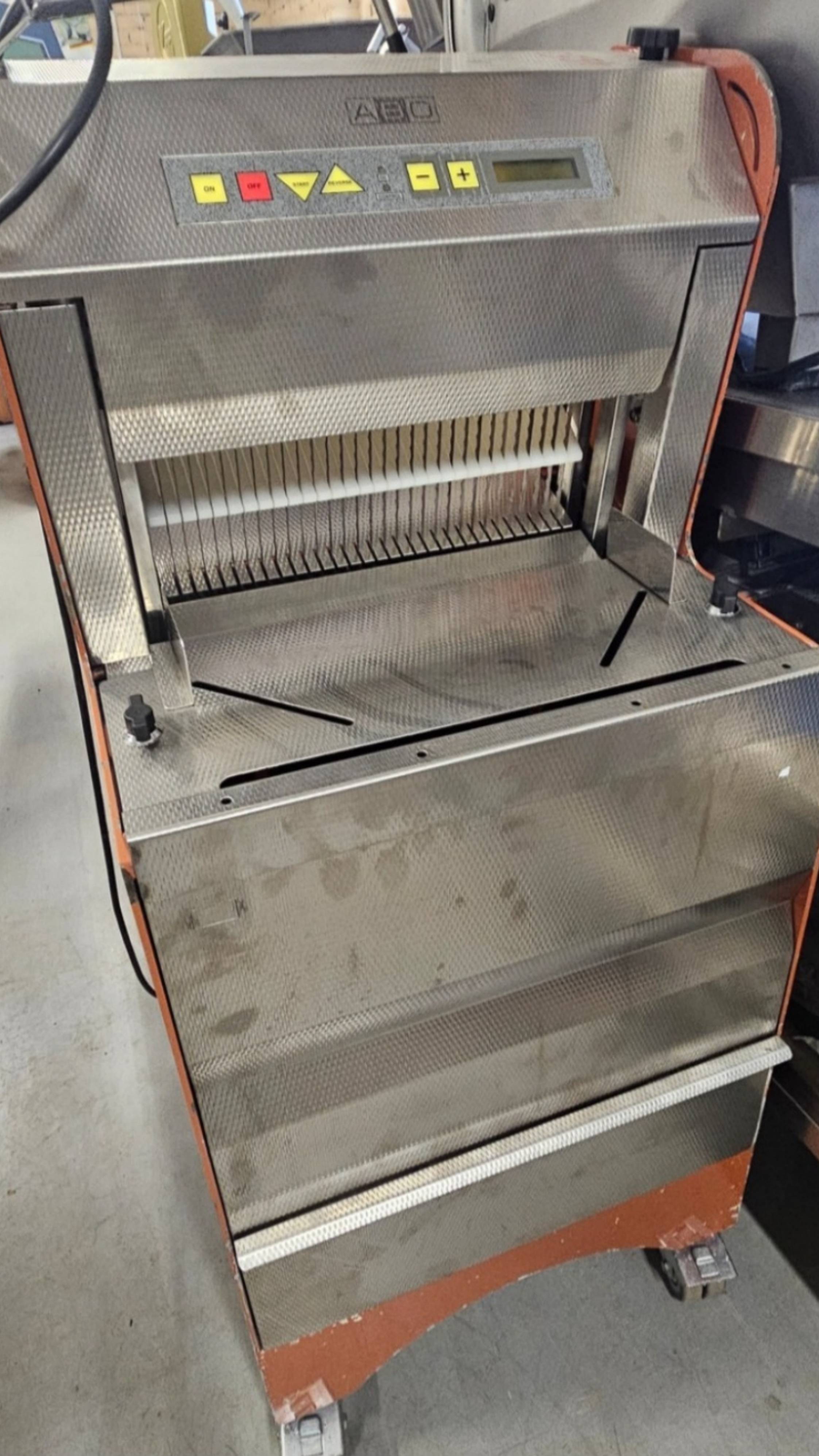 Хлеборезка бу Аbo De Luxe