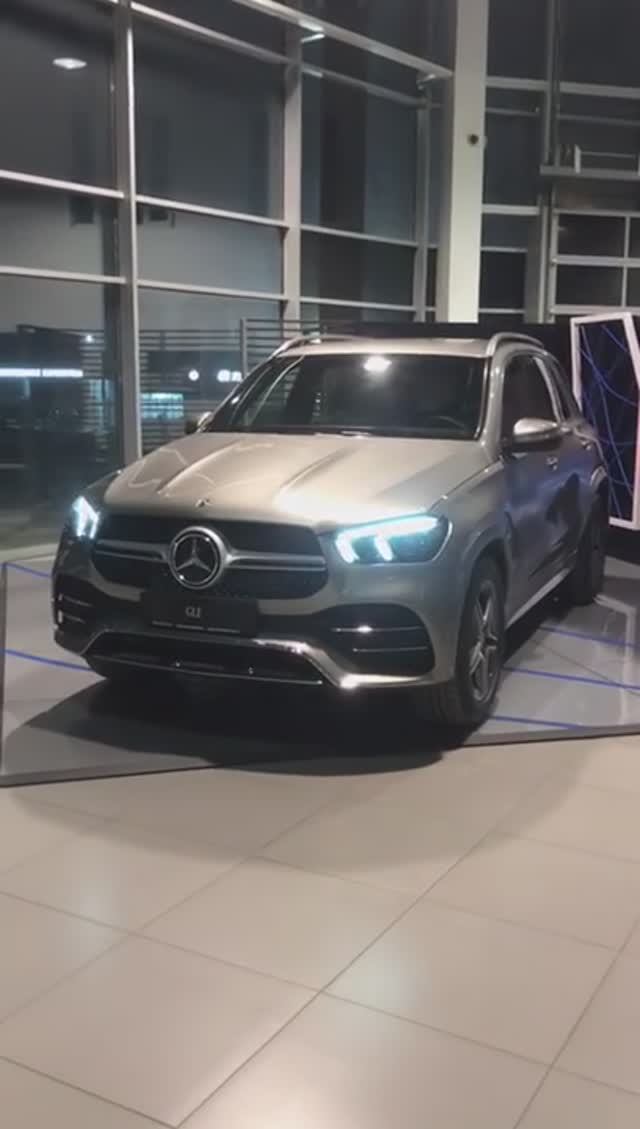 Мультимедиа MBUX на Mercedes-Benz GLE 300d 2019