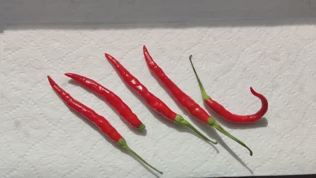А зачем вообще нужны острые перцы?