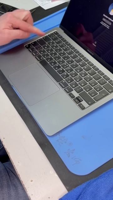 F243933274555d702f22e70a39b8ac19